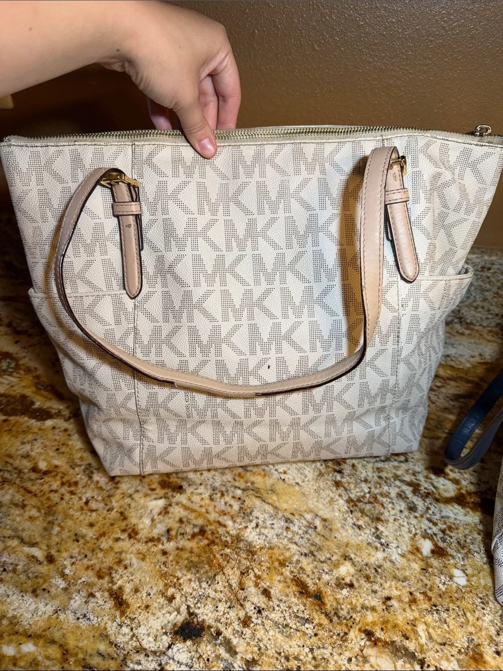 BUNDLE Michael Kors MK Print Totes - Picture 3 of 13